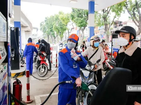 Giá xăng dầu đồng loạt tăng
