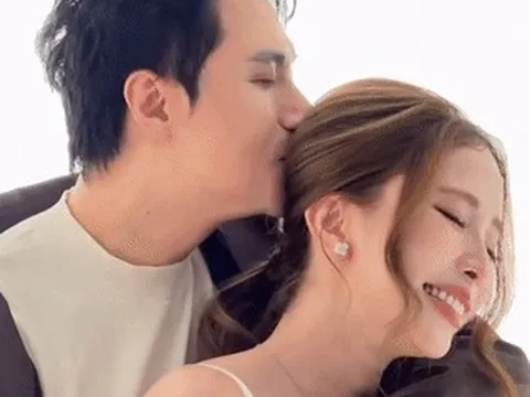 Diễn viên Việt Anh tình tứ với Quỳnh Nga trong bộ ảnh mới sau khi công khai yêu