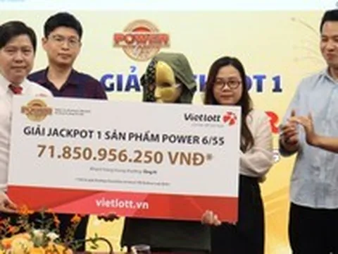 Người 'ẵm' độc đắc 72 tỷ đồng đã trúng số hơn 1.100 lần