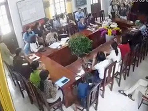 Hiệu trưởng 'đập bàn, ném cốc' không làm hiệu trưởng trường mới sau sắp xếp