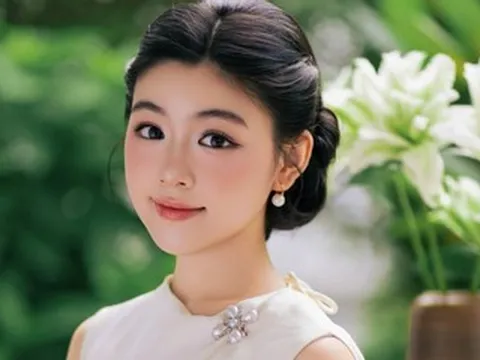 Nhan sắc càng ngắm càng mê của Thảo Linh - con gái MC Quyền Linh