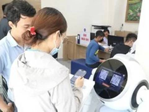 Đề xuất hỗ trợ 5 triệu đồng/tháng cho người làm chuyển đổi số
