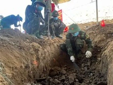 Tìm thấy 29 hài cốt liệt sĩ tại khu vực nhà lao Thành Diên Khánh