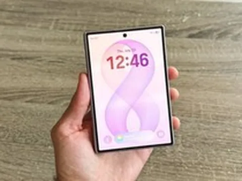 Galaxy Z Fold8 và cách đơn giản hóa việc chuyển dữ liệu từ điện thoại cũ