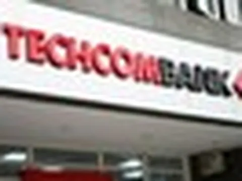 Nóng: Hai nhà đầu tư lớn nước ngoài đàm phán mua 15% cổ phần Techcombank, thương vụ có thể lên tới 2 tỷ USD?