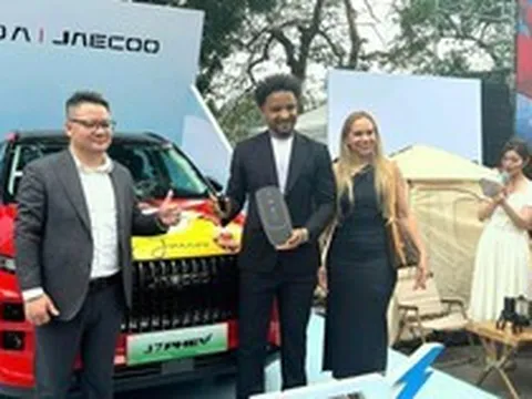 Thương hiệu ô tô Xuân Son đang làm đại sứ: Tặng 2 xe sau 2 lần vô địch ASEAN Cup, tổng trị giá hơn 1,7 tỷ đồng