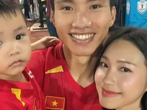 Hai năm chật vật của Đoàn Văn Hậu - Doãn Hải My
