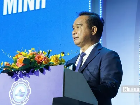 Chủ tịch Tp.HCM: Doanh nghiệp phải chuyển từ phản ánh sang kiến tạo chính sách