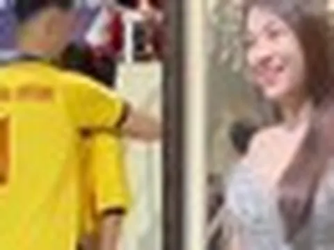 MC Hoàng Oanh đi thử váy cưới trước ngày công khai với Lê Giang Patrik ở Mỹ Đình?