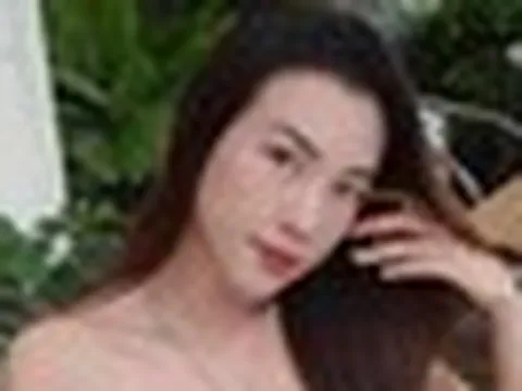 Sắc vóc bạn gái thủ môn Patrik Lê Giang