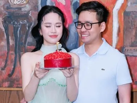 MC Ngô Mai Phương VTV lần đầu chia sẻ về người chồng tiến sĩ và cuộc sống làm mẹ
