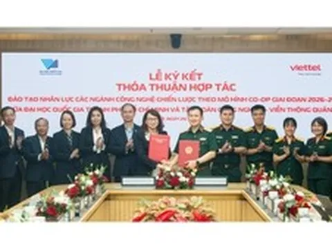 Viettel và ĐH Quốc gia TPHCM cùng đào tạo sinh viên công nghệ