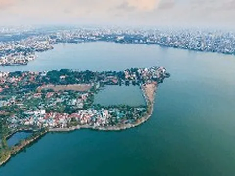 Hà Nội sẽ xây cầu đi bộ vươn ra giữa Hồ Tây giống như ở Thụy Sĩ, Ý: Thiết kế đặc biệt, nằm trong đại dự án cải tạo hơn 30.000 tỷ đồng