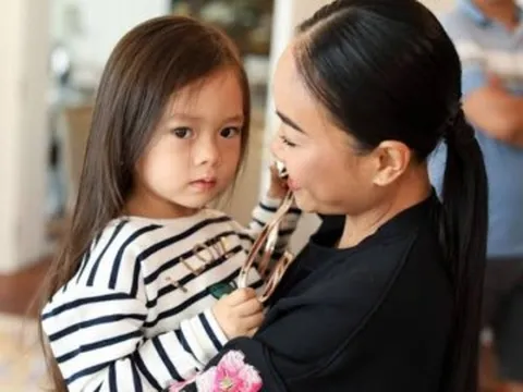 Bé gái lai Tây xinh nhất nhì showbiz Việt khiến dân tình xôn xao với diện mạo tuổi dậy thì, học trường quốc tế 900 triệu