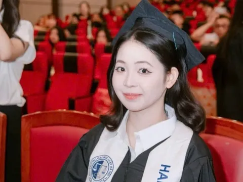 Ngày đi học, tối đi làm, nữ sinh Phú Thọ thành thủ khoa Luật
