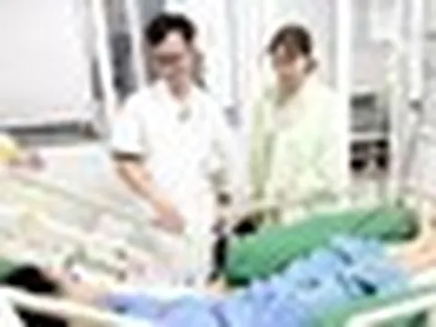 Nam sinh 17 tuổi ngừng tuần hoàn sau triệu chứng giống cảm cúm