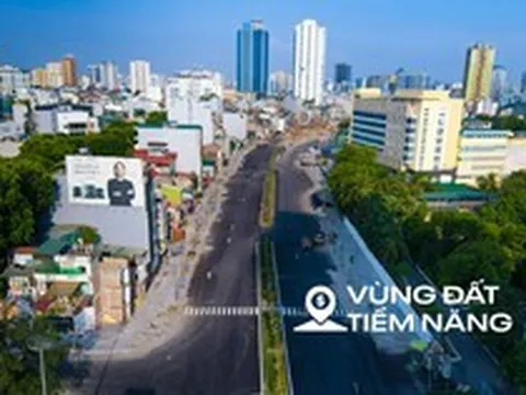 Đường đắt nhất hành tinh 3,5 tỷ mỗi mét đã thông xe kỹ thuật, người dân hai bên đường tấp nập sửa nhà, chuẩn bị mở cửa hàng