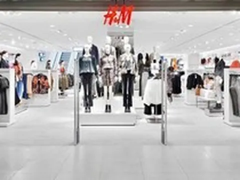 Doanh thu hơn 23 tỷ USD, 'ông lớn' thời trang thế giới chỉ ra yếu tố 'ăn điểm' của Việt Nam