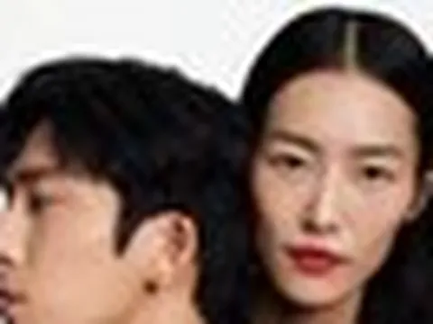 Chuyện tình siêu mẫu nội y và tổng tài hot nhất hiện tại