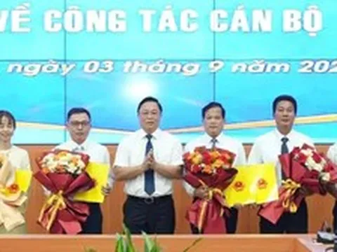 Điều động, bổ nhiệm nhân sự mới ở 4 tỉnh, thành