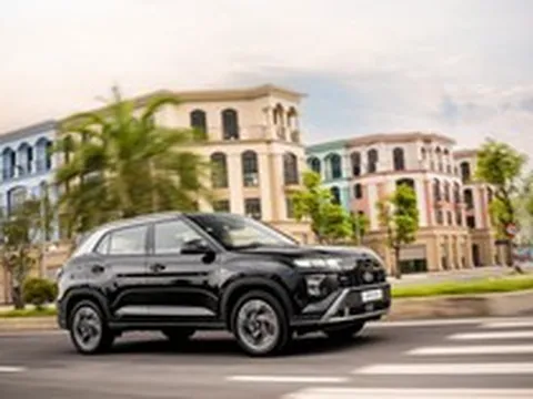 Hyundai Santa Fe, Creta, Tucson nhận ưu đãi lớn trong tháng 9