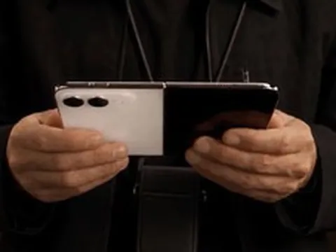 Ngày mai là điện thoại gập iPhone Ultra ra mắt, ai định mua phải xem ngay điều này trước khi hối tiếc