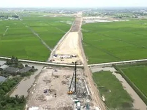 Chủ tịch Ninh Bình chỉ đạo tháo gỡ hơn 50 dự án đầu tư công vướng mắc