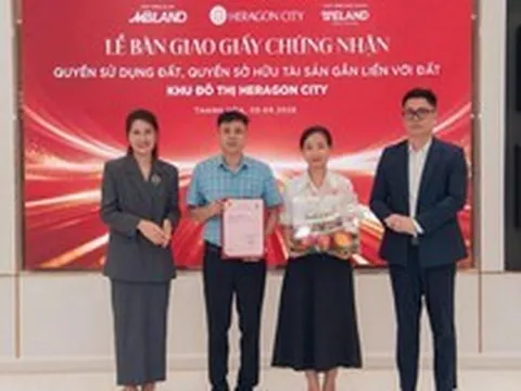 Heragon City bàn giao giấy chứng nhận Quyền sử dụng đất cho những khách hàng đầu tiên