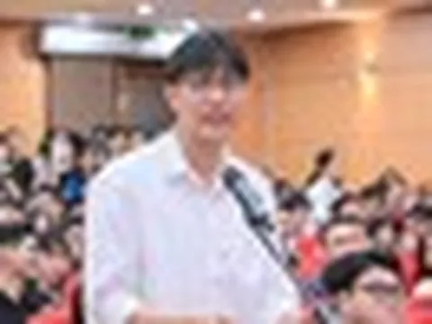 Nam thủ khoa lý giải quyết định 'chuộng duy nhất' ngành Sản phụ khoa