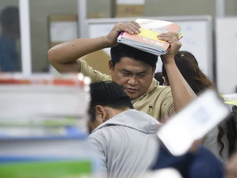 Thiếu sách giáo khoa cục bộ, Phó thủ tướng chỉ đạo