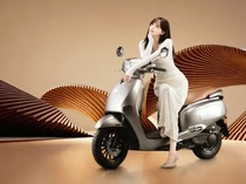 Kymco KR125 gây chú ý với ABS hai kênh, TCS và màn hình TFT trong tầm giá dưới 38,8 triệu đồng