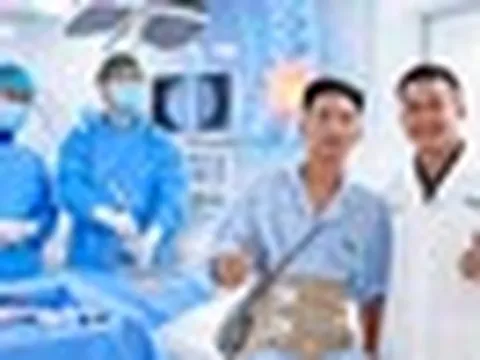 Đột phá y khoa tại một bệnh viện Hà Nội: Cố định cột sống qua vết rạch 1 cm