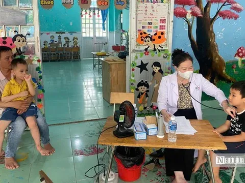 Khám sức khỏe miễn phí ở vùng sâu Lâm Đồng: Không thể chỉ chờ dân đến trạm y tế