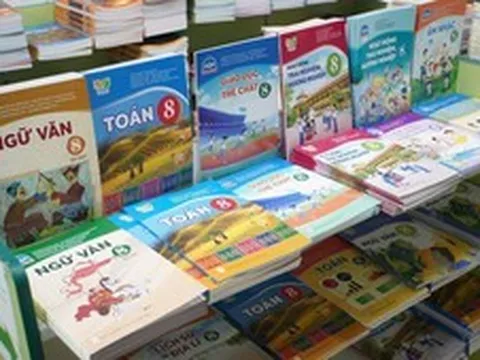 NXB Giáo dục Việt Nam tập trung nguồn lực bảo đảm cung ứng sách giáo khoa