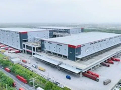 Phát hiện kho hàng khổng lồ 660.000m2 của Trung Quốc sát vách Việt Nam có động thái mới