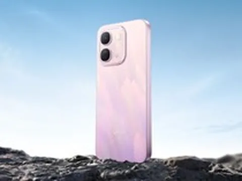 Mẫu điện thoại pin 10.000 mAh, lập kỷ lục Guiness chạy 32 giờ liên tục không nghỉ