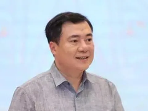 Thứ trưởng Bộ Công Thương Nguyễn Sinh Nhật Tân làm Phó Bí thư Thành ủy TPHCM