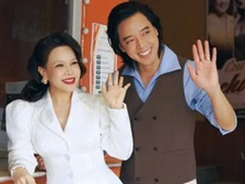 Vợ chồng nữ nghệ sĩ từ Mỹ về Việt Nam đi bán bánh khắp TP.HCM, phục vụ hơn 1000 khách mỗi ngày