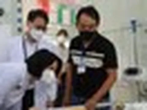 Bầu trời TPHCM mờ đục, coi chừng trẻ bệnh nặng