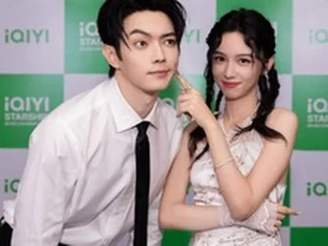 Hứa Khải thích món thịt nướng cuốn rau của Việt Nam, Châu Dã nói cảm ơn bằng tiếng Việt