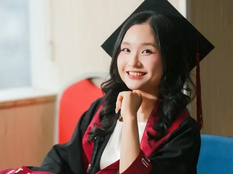 Tân thủ khoa Trường Đại học Ngoại thương năm 2026 có gì nổi bật?