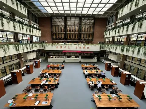 Thư viện 'người thật' ở Đại học Thanh Hoa
