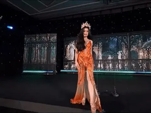 Hoa hậu Emoura Phạm bị vấp, bật tung vương miện tại Miss Grand International