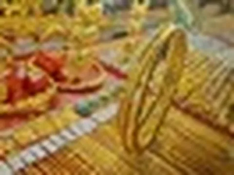 Giá vàng hôm nay 23/9 đảo chiều bất ngờ