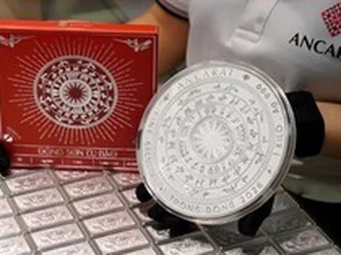 Giá bạc thỏi, bạc miếng ngày 25/9 tại Ancarat, DOJI, Bảo Tín Mạnh Hải, Sacombank