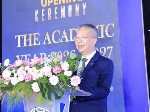 Tiến sĩ Nguyễn Quốc Chính làm Hiệu trưởng Trường Đại học Quốc tế