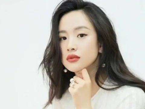 "Vì một quả táo", nữ diễn viên xinh đẹp suýt mất sự nghiệp