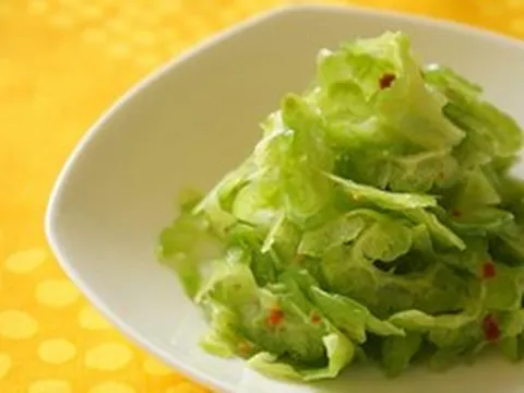 Chuyên gia Mỹ đánh giá đây là "rau trường thọ", hóa ra ở Việt Nam hễ ra chợ là thấy