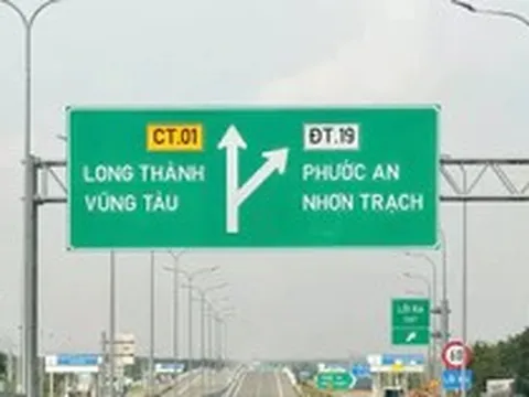 Cao tốc Bến Lức - Long Thành trước giờ thông tuyến