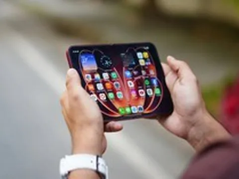 Một tuần dùng thử điện thoại mới của Xiaomi và cái kết bất ngờ: iPhone hay Samsung chỉ còn là "cái tên"